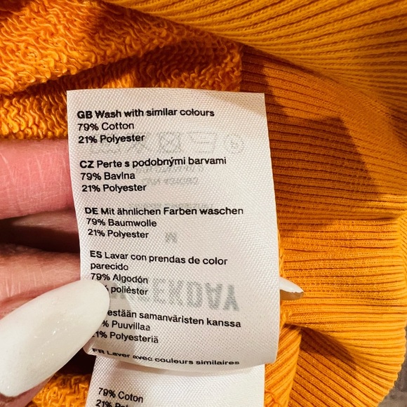 🔥Weekday sweatshirt 🔥 - Picture 6 of 6